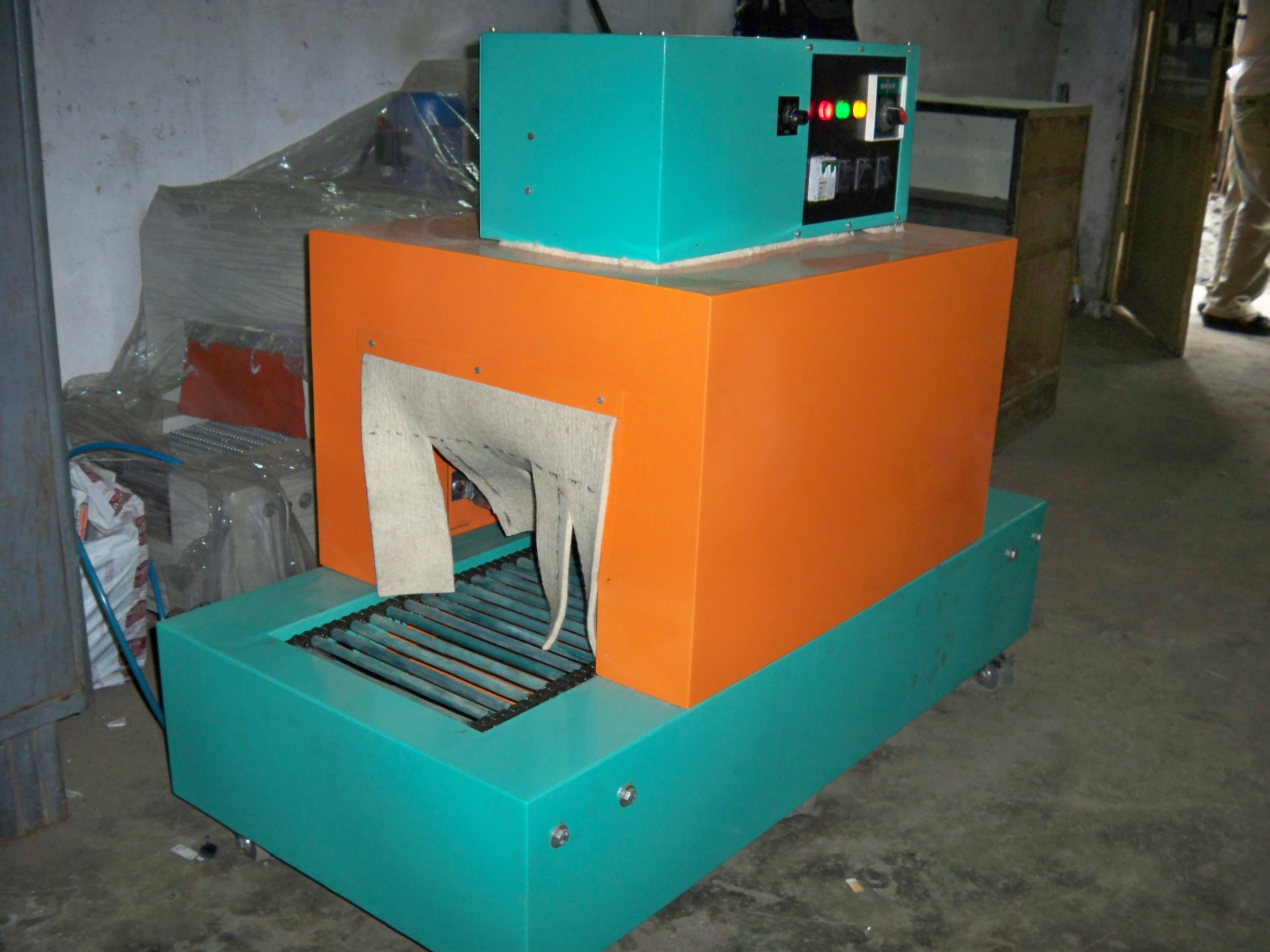 Manufacturers Exporters and Wholesale Suppliers of Shrink Tunnel Machine Mumbai Maharashtra